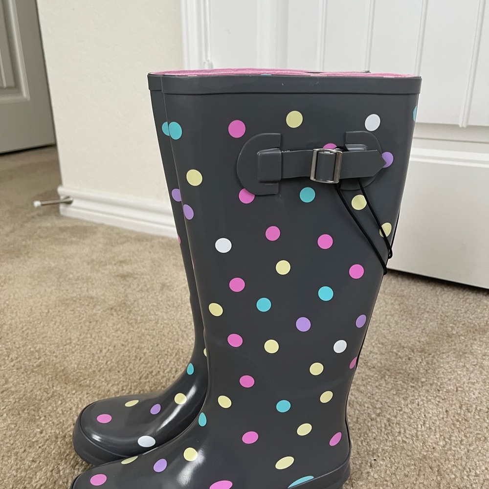 Time and Tru Women's Dots Tall Rainboot